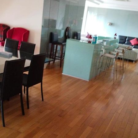 Berjaya Times Square Service Apartment, Kuala Lumpur Extérieur photo