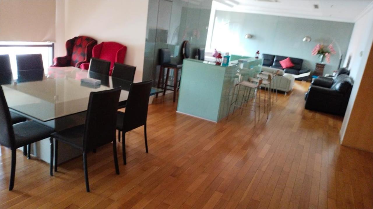 Berjaya Times Square Service Apartment, Kuala Lumpur Extérieur photo