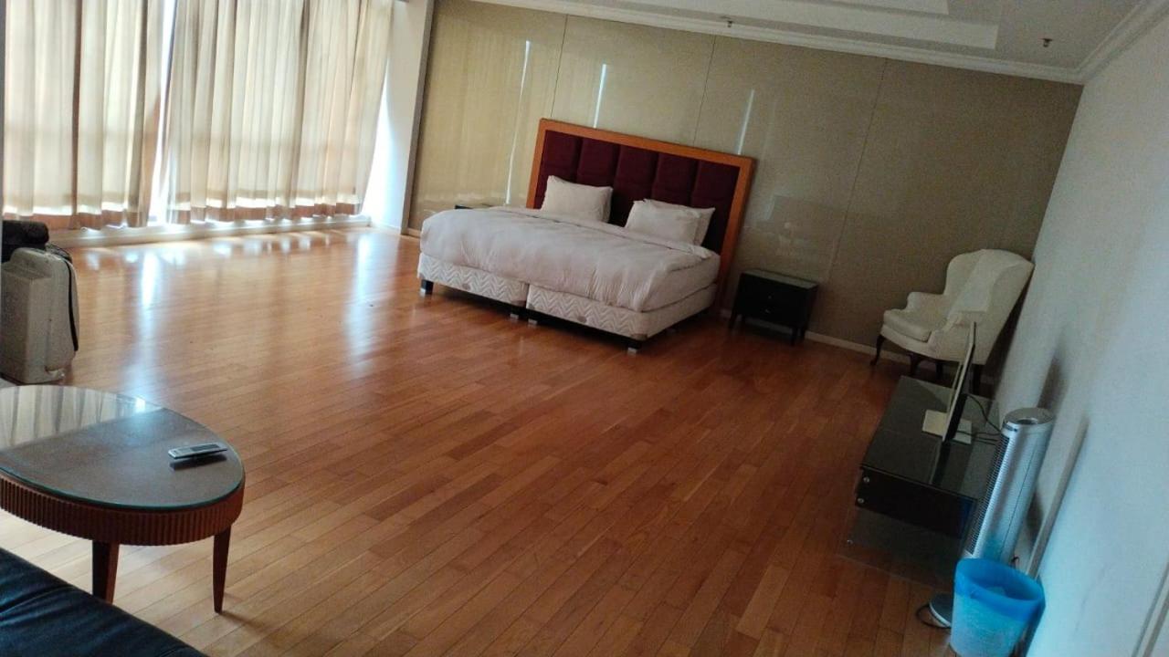 Berjaya Times Square Service Apartment, Kuala Lumpur Extérieur photo